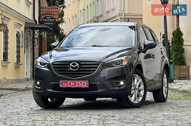 Позашляховик / Кросовер Mazda CX-5 2015 в 