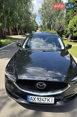 Позашляховик / Кросовер Mazda CX-5 2017 в 