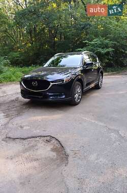 Позашляховик / Кросовер Mazda CX-5 2019 в 
