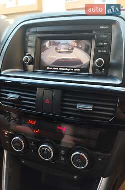 Позашляховик / Кросовер Mazda CX-5 2012 в 