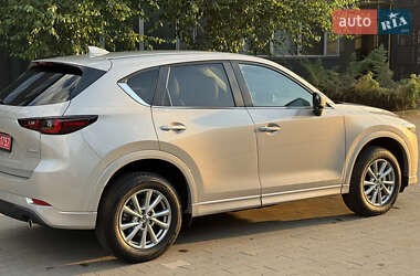 Внедорожник / Кроссовер Mazda CX-5 2023 в 