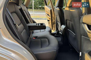 Внедорожник / Кроссовер Mazda CX-5 2023 в 