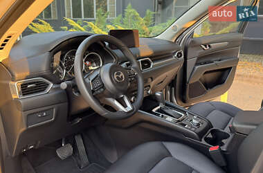 Внедорожник / Кроссовер Mazda CX-5 2023 в 
