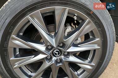 Позашляховик / Кросовер Mazda CX-5 2019 в 