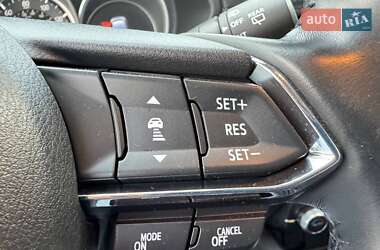 Позашляховик / Кросовер Mazda CX-5 2019 в 
