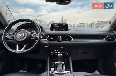 Позашляховик / Кросовер Mazda CX-5 2019 в 