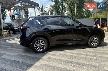 Позашляховик / Кросовер Mazda CX-5 2024 в 