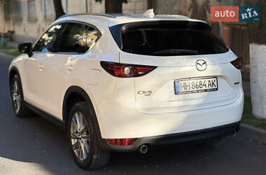 Позашляховик / Кросовер Mazda CX-5 2021 в 