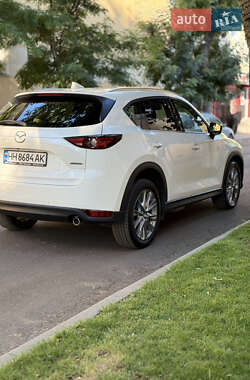 Позашляховик / Кросовер Mazda CX-5 2021 в 