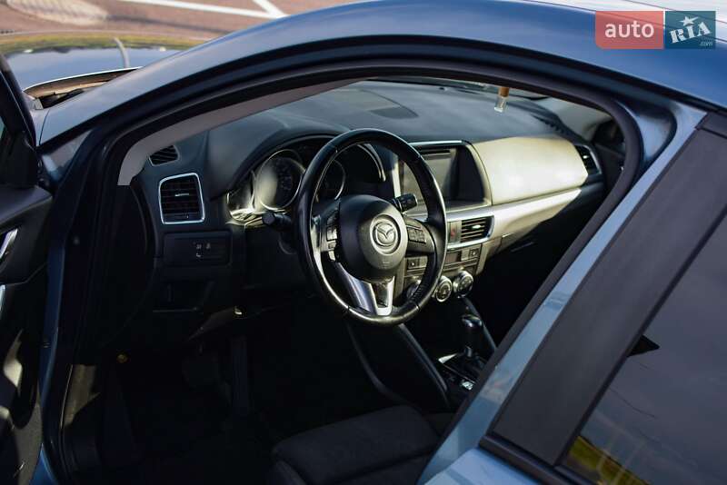 Позашляховик / Кросовер Mazda CX-5 2016 в Львові