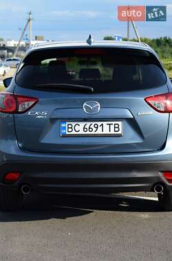 Позашляховик / Кросовер Mazda CX-5 2016 в 