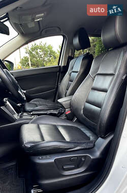 Внедорожник / Кроссовер Mazda CX-5 2012 в 