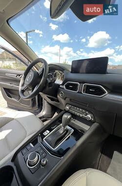 Внедорожник / Кроссовер Mazda CX-5 2023 в 