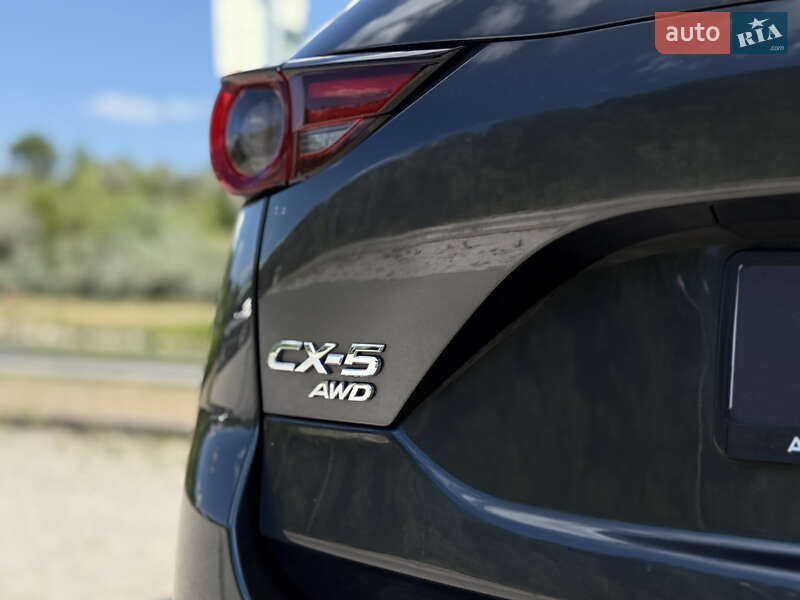 Позашляховик / Кросовер Mazda CX-5 2018 в Дніпрі