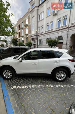 Позашляховик / Кросовер Mazda CX-5 2013 в 