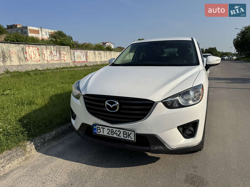 Позашляховик / Кросовер Mazda CX-5 2016 в 