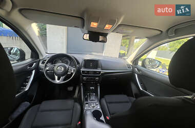 Внедорожник / Кроссовер Mazda CX-5 2015 в 