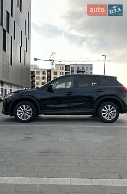 Позашляховик / Кросовер Mazda CX-5 2013 в 