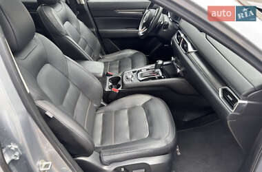 Позашляховик / Кросовер Mazda CX-5 2020 в 
