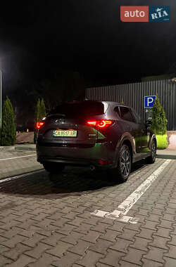 Внедорожник / Кроссовер Mazda CX-5 2017 в 