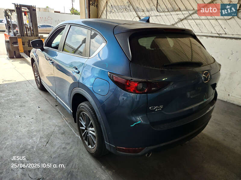 Внедорожник / Кроссовер Mazda CX-5 2021 в Киеве
