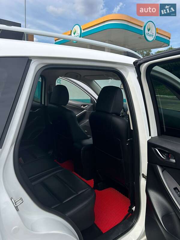 Позашляховик / Кросовер Mazda CX-5 2014 в Чернівцях