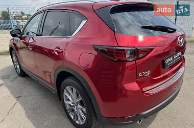 Позашляховик / Кросовер Mazda CX-5 2020 в 