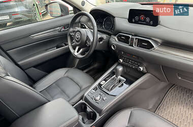 Позашляховик / Кросовер Mazda CX-5 2020 в 