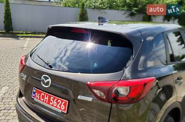 Позашляховик / Кросовер Mazda CX-5 2016 в 