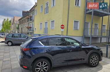 Внедорожник / Кроссовер Mazda CX-5 2017 в 