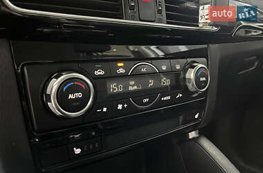 Позашляховик / Кросовер Mazda CX-5 2016 в 