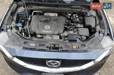 Внедорожник / Кроссовер Mazda CX-5 2017 в 