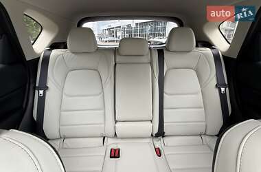 Внедорожник / Кроссовер Mazda CX-5 2023 в 