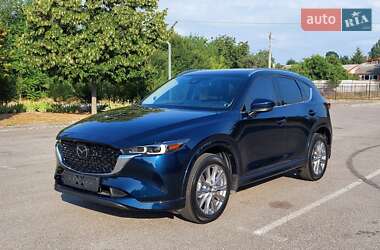 Внедорожник / Кроссовер Mazda CX-5 2023 в 