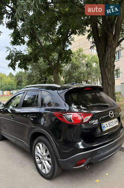 Позашляховик / Кросовер Mazda CX-5 2014 в 