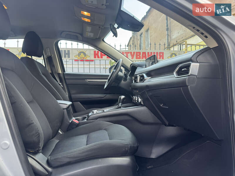 Позашляховик / Кросовер Mazda CX-5 2017 в Миколаєві