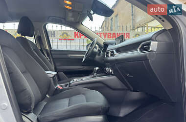Позашляховик / Кросовер Mazda CX-5 2017 в 
