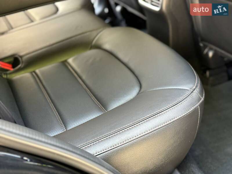 Внедорожник / Кроссовер Mazda CX-5 2022 в Киеве