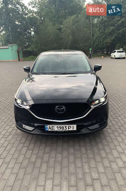 Внедорожник / Кроссовер Mazda CX-5 2017 в 