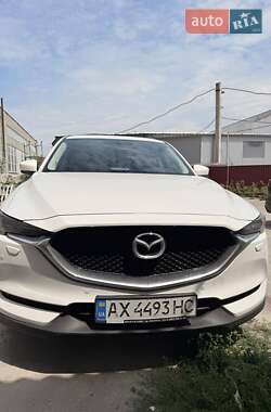 Внедорожник / Кроссовер Mazda CX-5 2018 в 