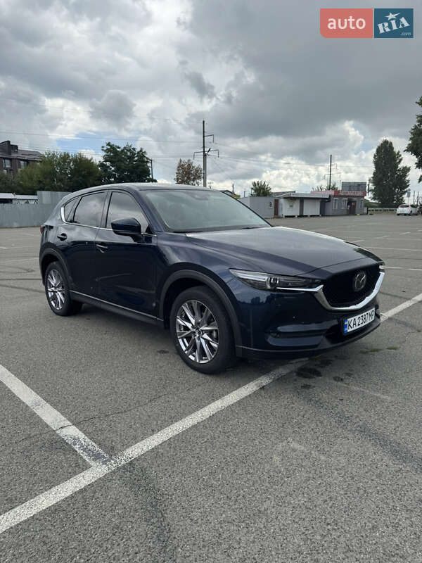 Внедорожник / Кроссовер Mazda CX-5 2019 в Белогородке