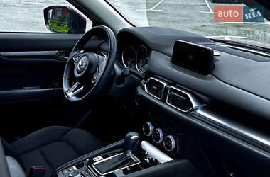 Позашляховик / Кросовер Mazda CX-5 2019 в 