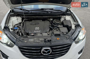 Внедорожник / Кроссовер Mazda CX-5 2016 в 