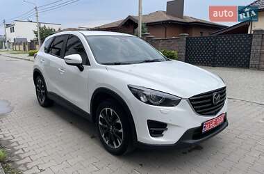 Позашляховик / Кросовер Mazda CX-5 2015 в 