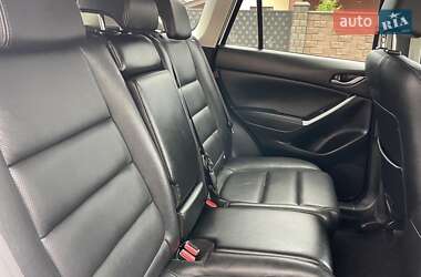 Позашляховик / Кросовер Mazda CX-5 2015 в 