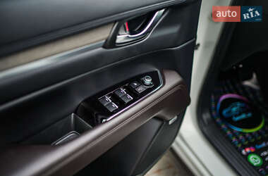 Внедорожник / Кроссовер Mazda CX-5 2020 в 