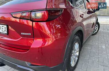 Внедорожник / Кроссовер Mazda CX-5 2022 в 