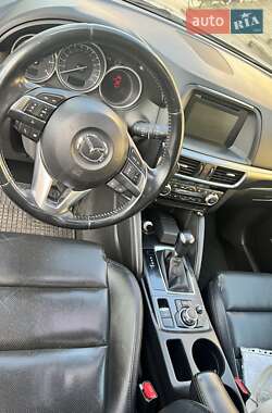 Внедорожник / Кроссовер Mazda CX-5 2015 в 