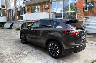 Внедорожник / Кроссовер Mazda CX-5 2016 в 