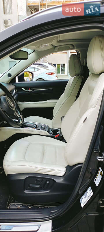 Внедорожник / Кроссовер Mazda CX-5 2017 в Николаеве